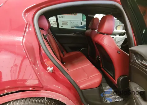 2022 Alfa Romeo Stelvio Veloce Ti Awd z USA, uszkodzony, nr VIN ZASPAKBN9N7D49406